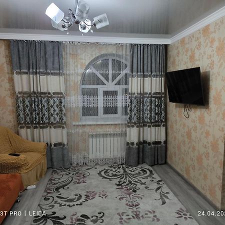 Уютная Квартира Комфорт Класса143 Promyshlennyy エクステリア 写真